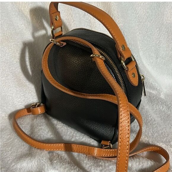 Divina Firenze black Pebbled Leather Convertible Top Handle Backpack Crossbody main image 15
